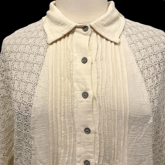 POL Common Ground Button Up sz L - Picture 4 of 12